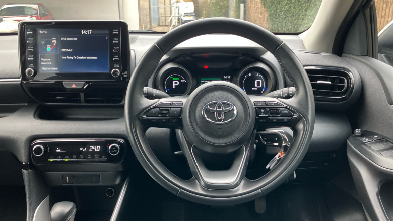 Toyota Yaris 1.5 Hybrid Design 5dr CVT Hybrid Hatchback